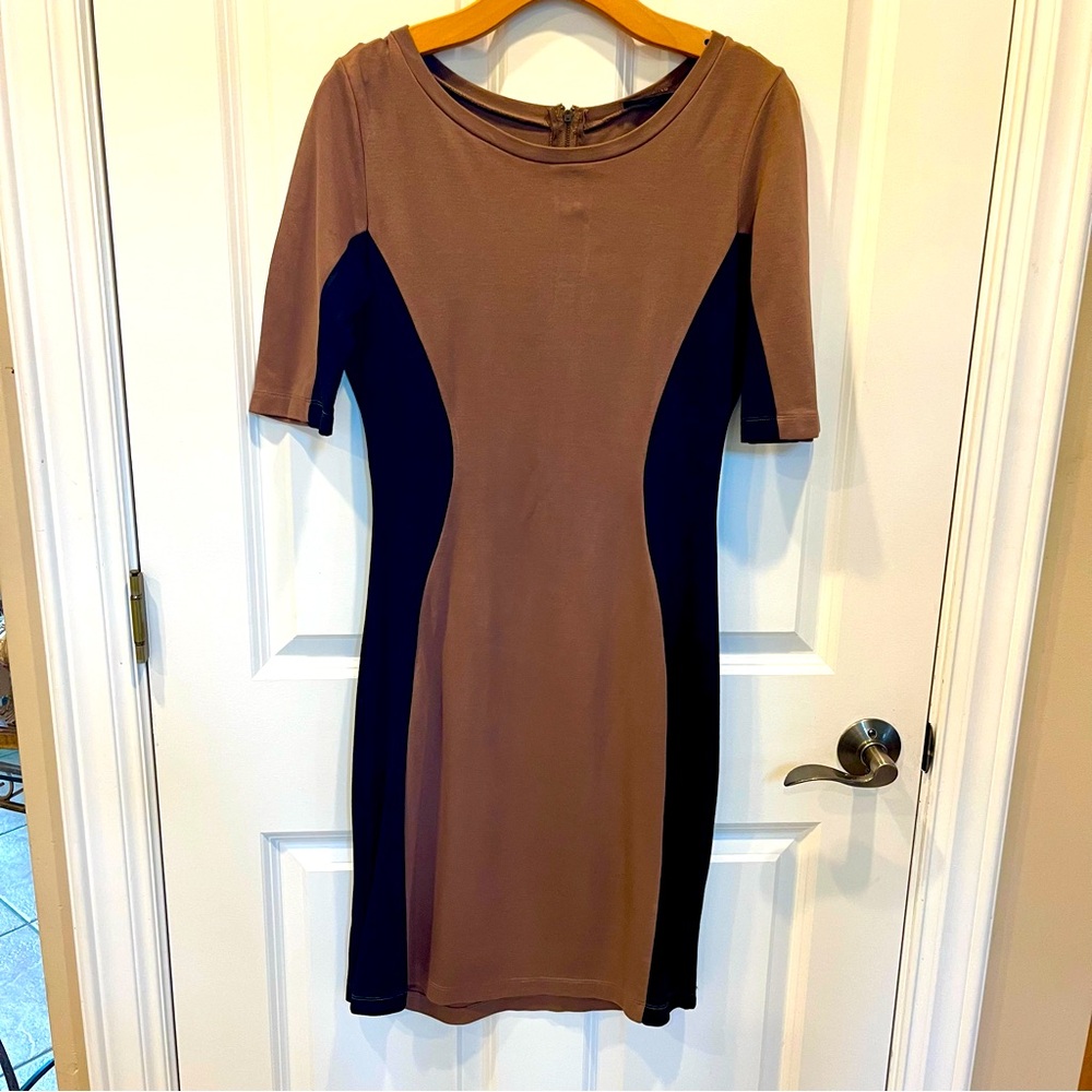 Women’s SZ S THE LIMITED 2 TONE BLACK AND BROWN MIDI BODY CON SHORT SLEEVE DRESS